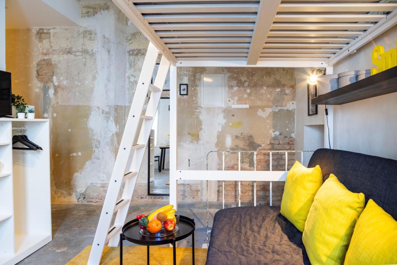 Shabby Chic Apartment +Freshly Furnished +Self Check-In Berlin Exterior photo